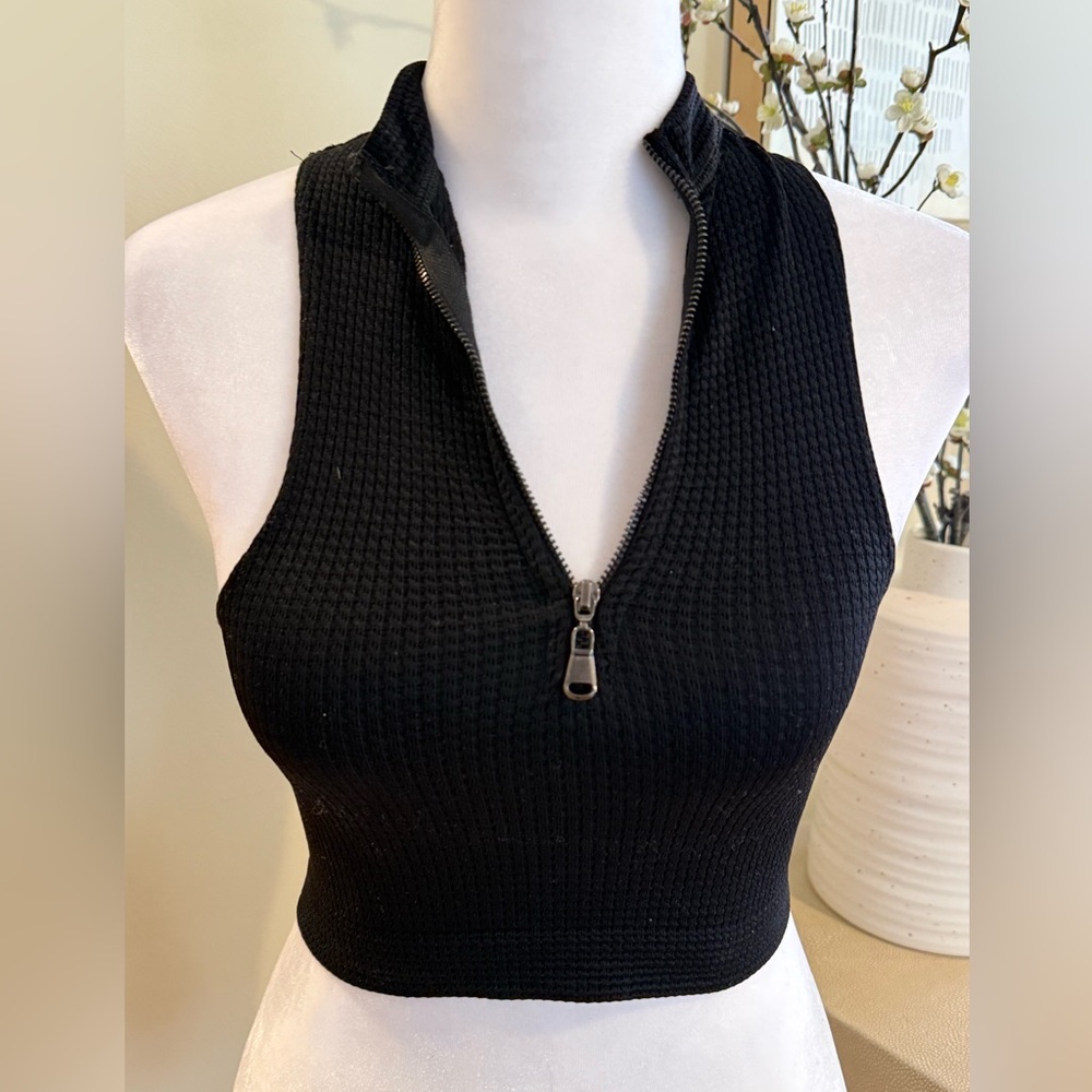Urban Outfitters Black Zip-Up Crop Top